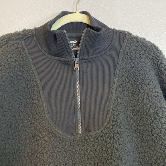 Aerie Dream Sherpa Shearling Quarter Zip Pullover Sweatshirt NWT size Small - Picture 3 of 7